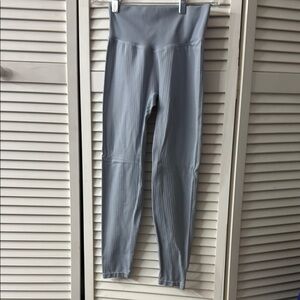 Gray Ribbed High-Waisted Leggings